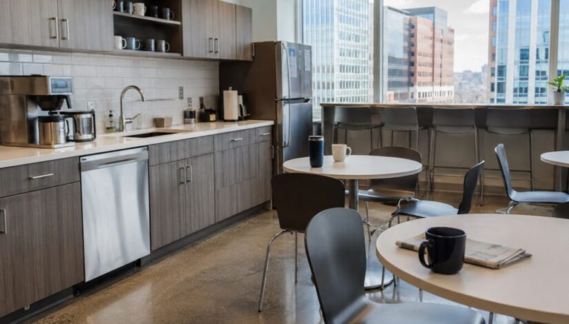 Office lounge cleanliness